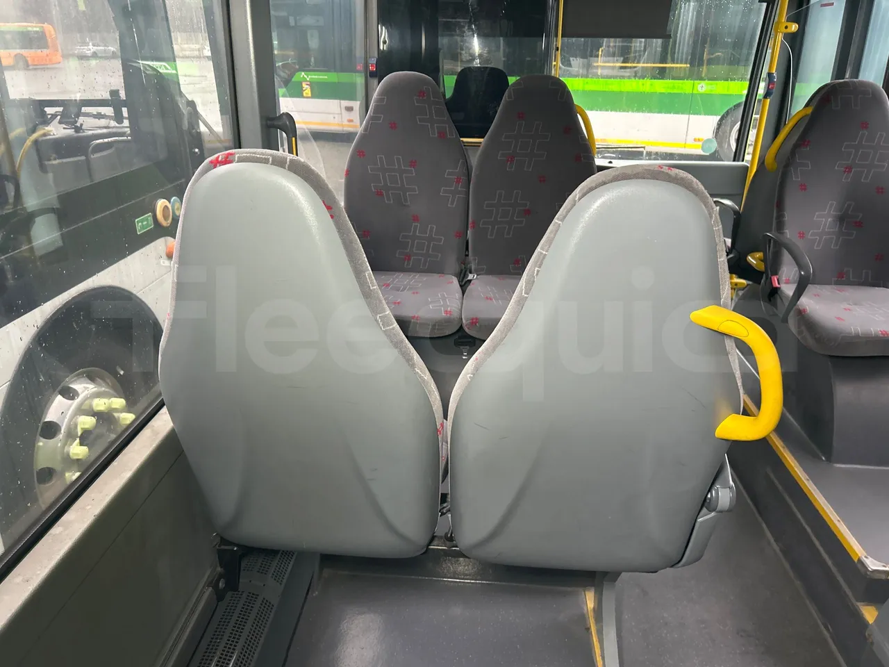 Mercedes-Benz Citaro O 530 LE - Euro5 - 220kW - 13.057mt - mesh detail photo