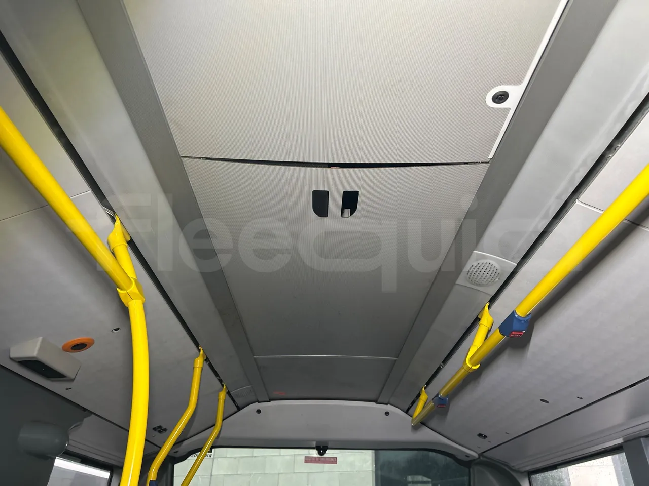 Mercedes-Benz Citaro O 530 LE - Euro5 - 220kW - 13.057mt - roof hatch 1