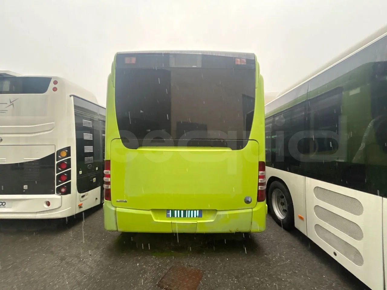 Mercedes-Benz Citaro O 530 LE - Euro5 - 220kW - 13.057mt - rear hatch closed