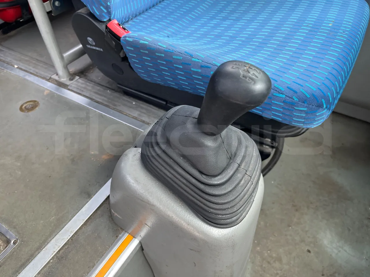 Isuzu Turquoise Q-Bus31 - EUR6 - onboard devices 1