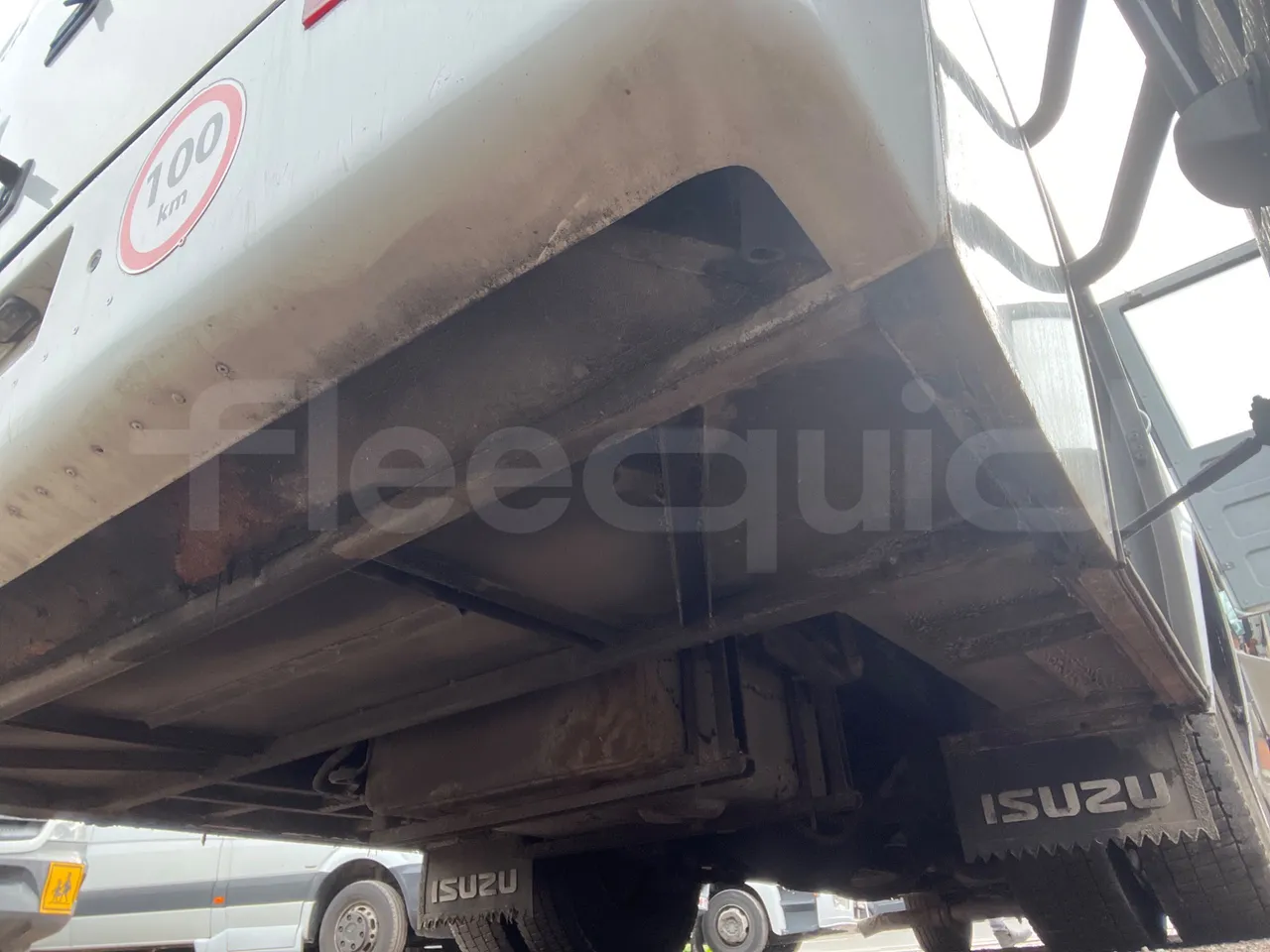 Isuzu Turquoise Q-Bus31 - EUR6 - axle 2 caliper brakes left