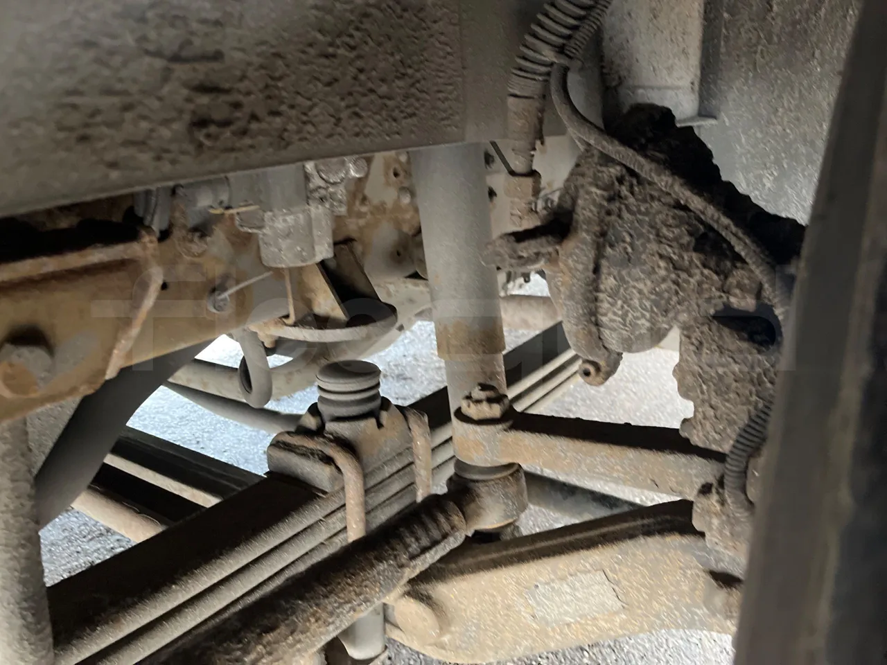 Isuzu Turquoise Q-Bus31 - EUR6 - front brake calipers left