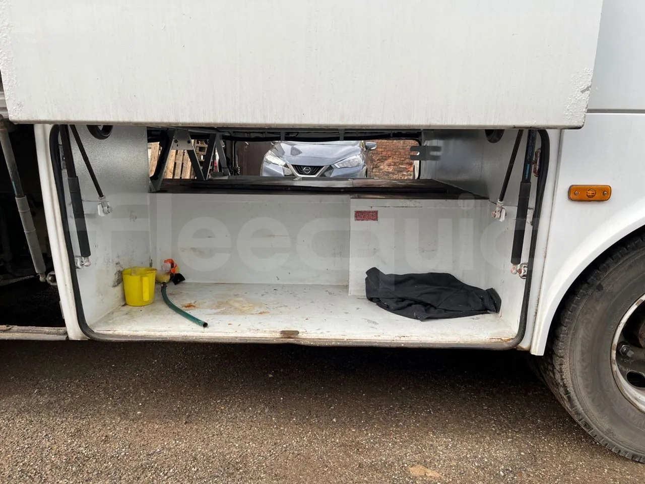 Isuzu Turquoise Q-Bus31 - EUR6 - left side photo