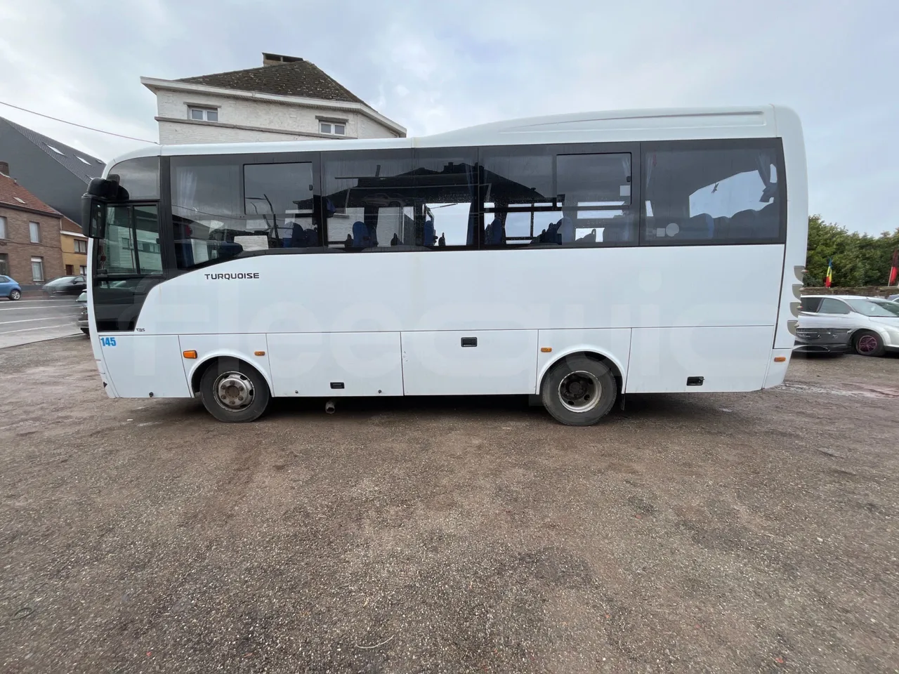 Isuzu Turquoise Q-Bus31 - EUR6 - under carpet photo