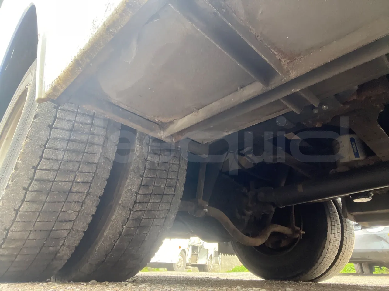 Isuzu Turquoise Q-Bus31 - EUR6 - axle 3 central