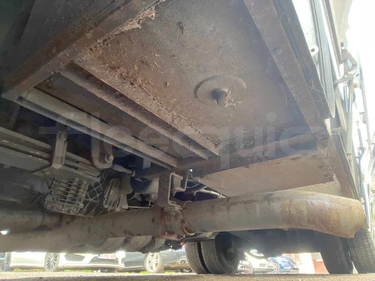 Isuzu Turquoise Q-Bus31 - EUR6 - central undercarriage photo