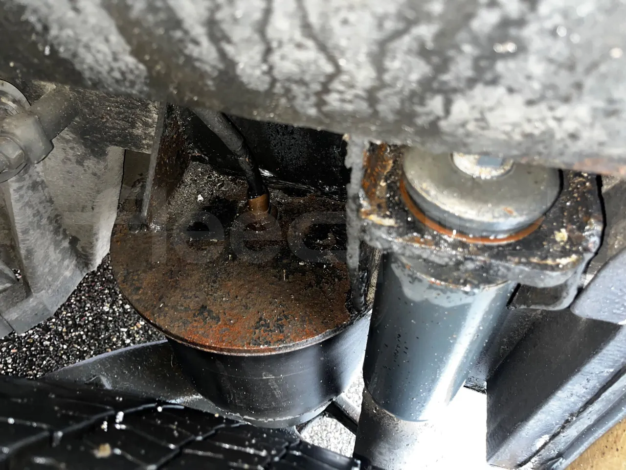 Heuliez GX127 GX 127 - Euro 5 - 194 kW - 10.645 mt - axel 2 air springs 1 left