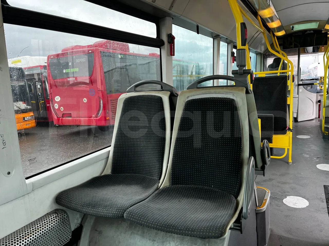 Heuliez GX127 GX 127 - Euro 5 - 194 kW - 10.645 mt - central seat safety belt