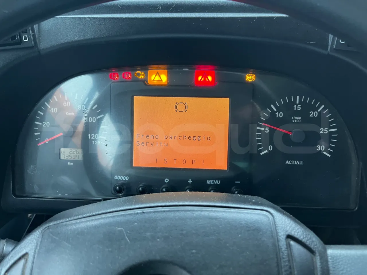 Heuliez GX127 GX 127 - Euro 5 - 194 kW - 10.645 mt - dashboard lights on