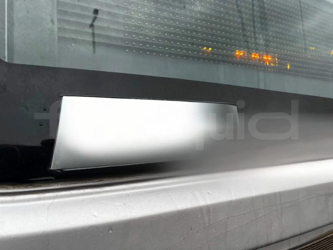 Heuliez GX127 GX 127 - Euro 5 - 194 kW - 10.645 mt - right side doors open