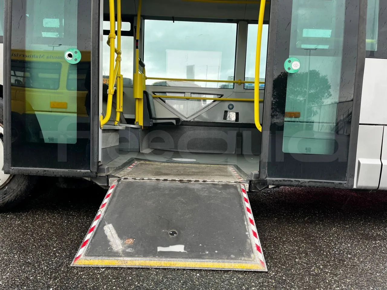 Heuliez GX127 GX 127 - Euro 5 - 194 kW - 10.645 mt - turntable external (18m)