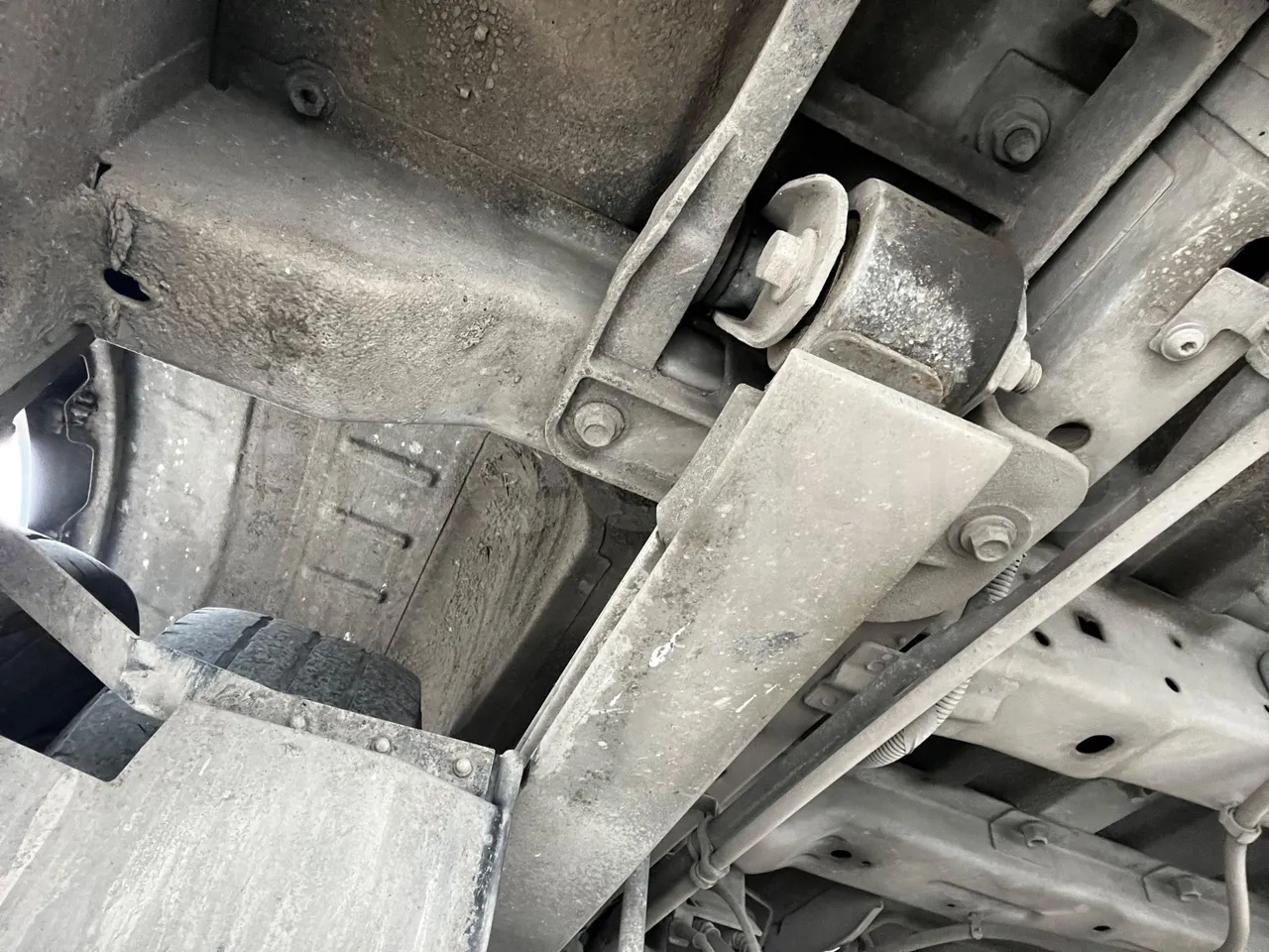 Ford Transit FBD - Euro 6 - 125 kW - 6.704 mt - axel 2 air springs 1 right