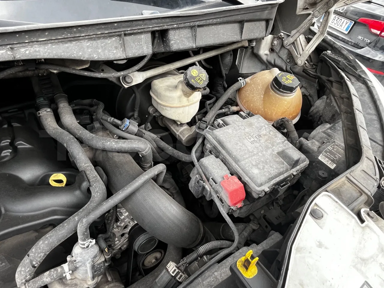 Ford Transit FBD - Euro 6 - 125 kW - 6.704 mt - air conditioning compressor