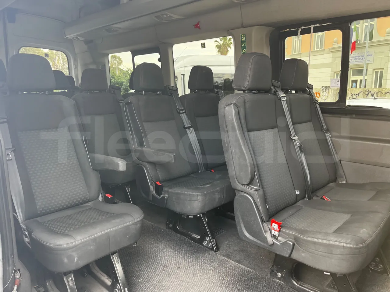 Ford Transit FBD - Euro 6 - 125 kW - 6.704 mt - single seat detail