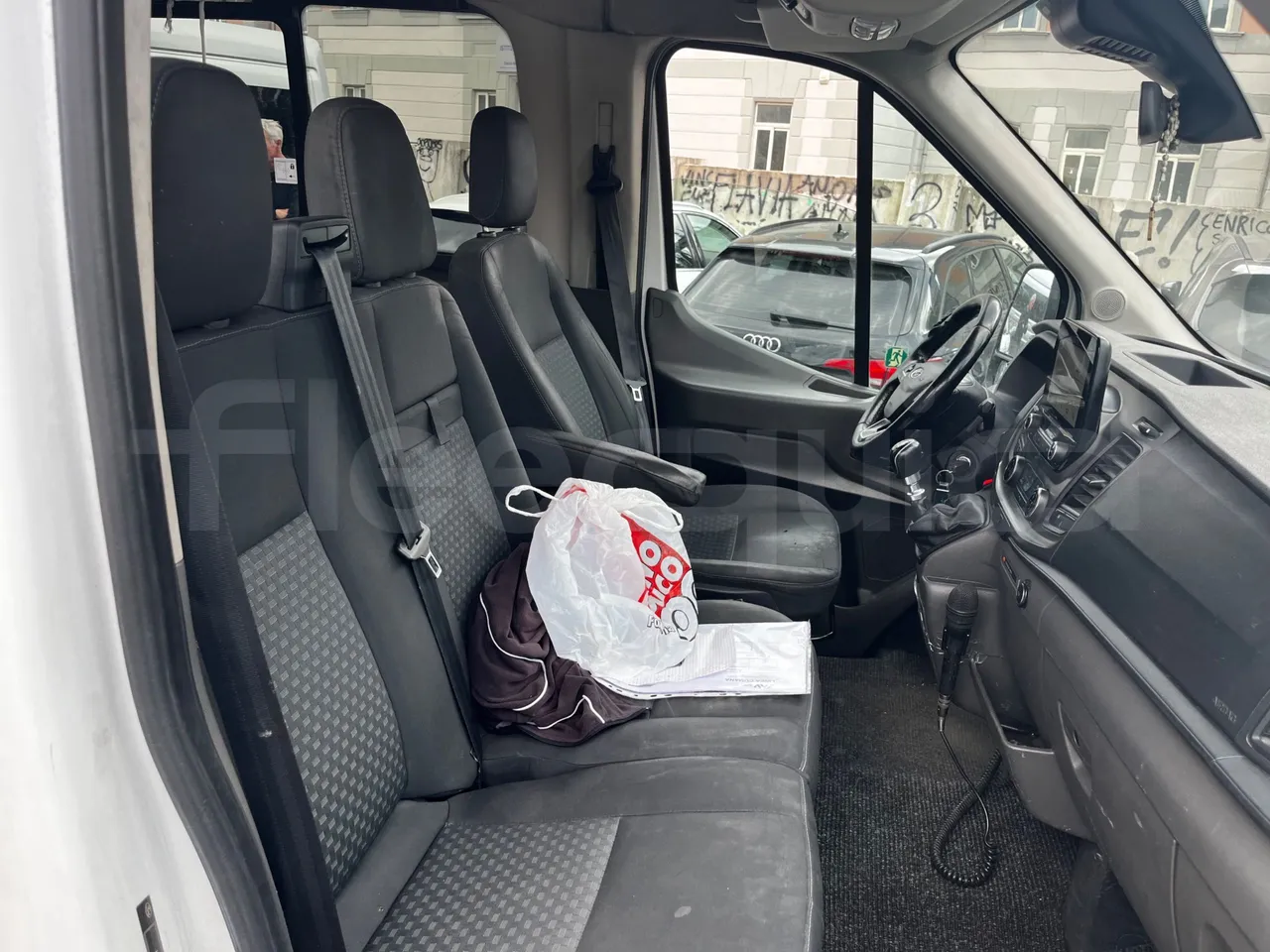 Ford Transit FBD - Euro 6 - 125 kW - 6.704 mt - driver's seat photo