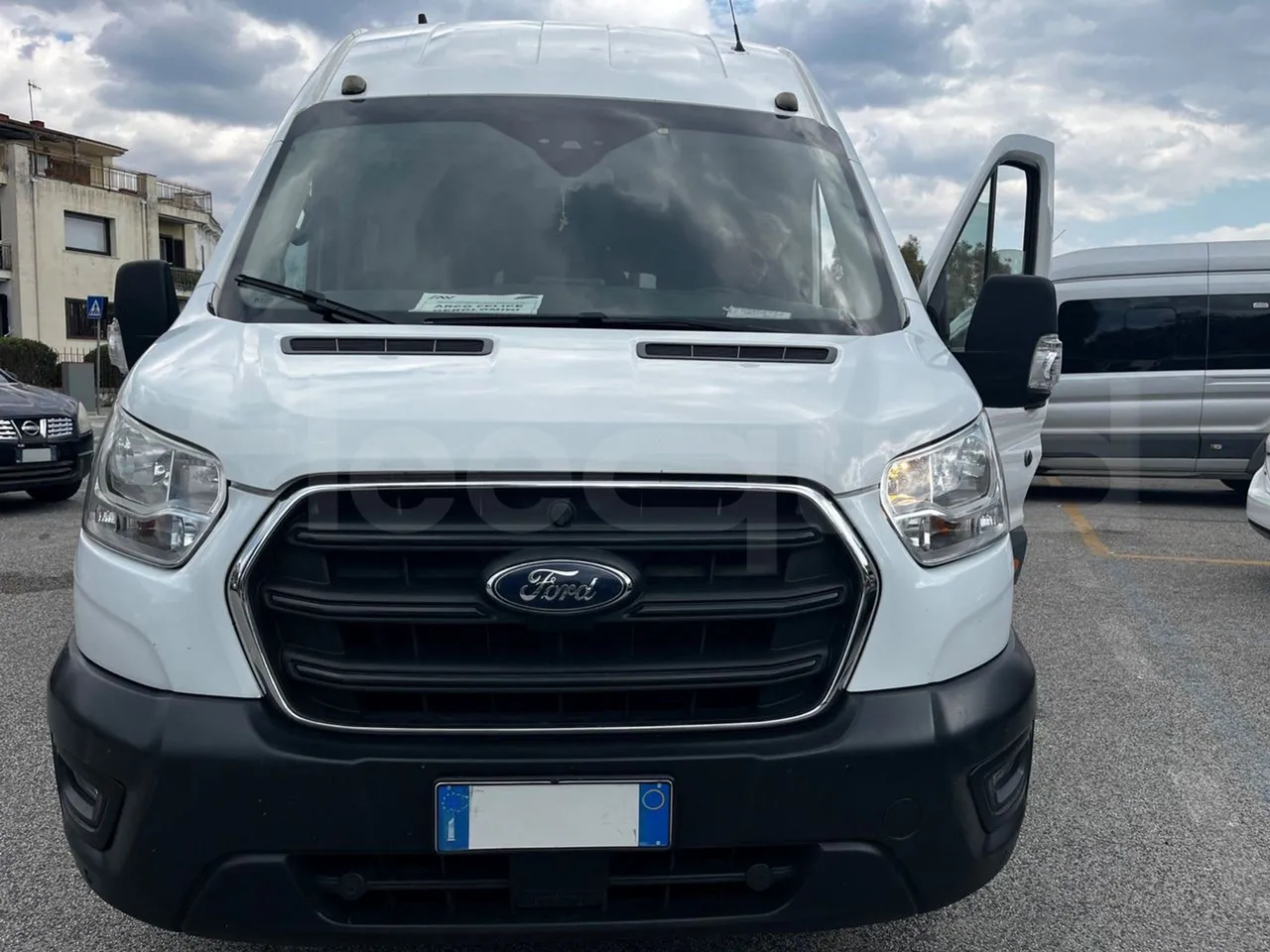 Ford Transit FBD - Euro 6 - 125 kW - 6.704 mt - front photo