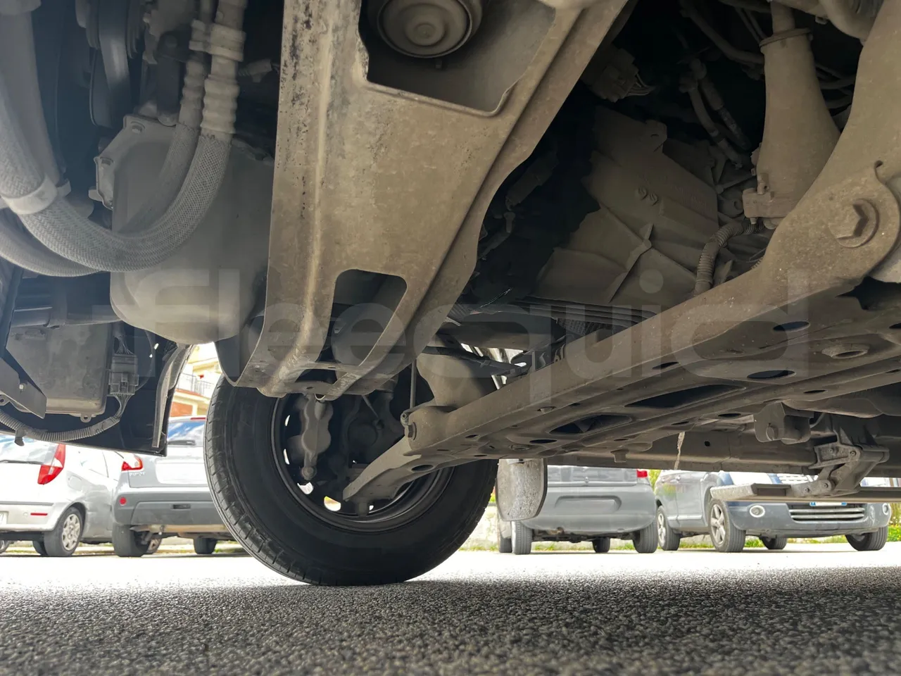 Ford Transit FBD - Euro 6 - 125 kW - 6.704 mt - front axle right side