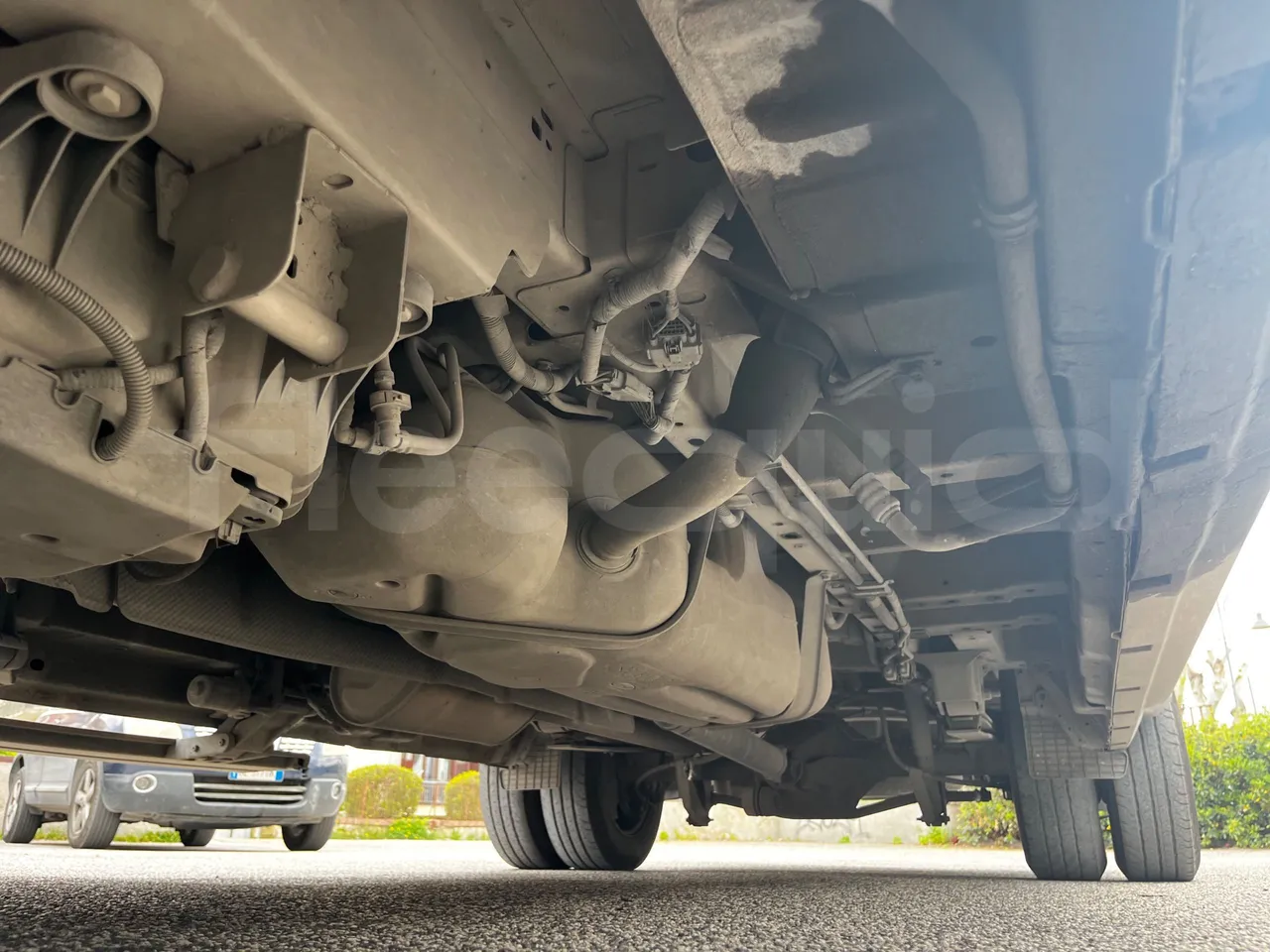 Ford Transit FBD - Euro 6 - 125 kW - 6.704 mt - central undercarriage photo