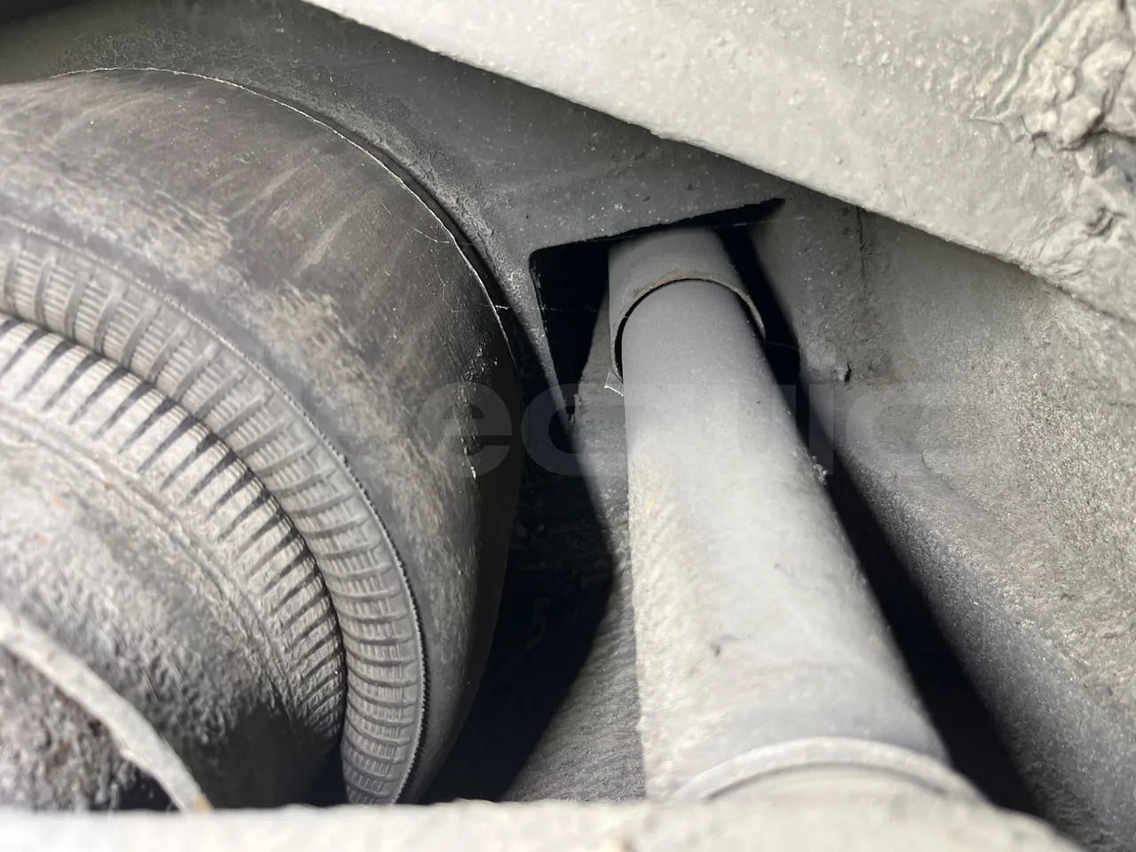 Mercedes-Benz Integro E5 4 - EUR5 - 220kW - 12.14m - axel 2 air springs 1 right