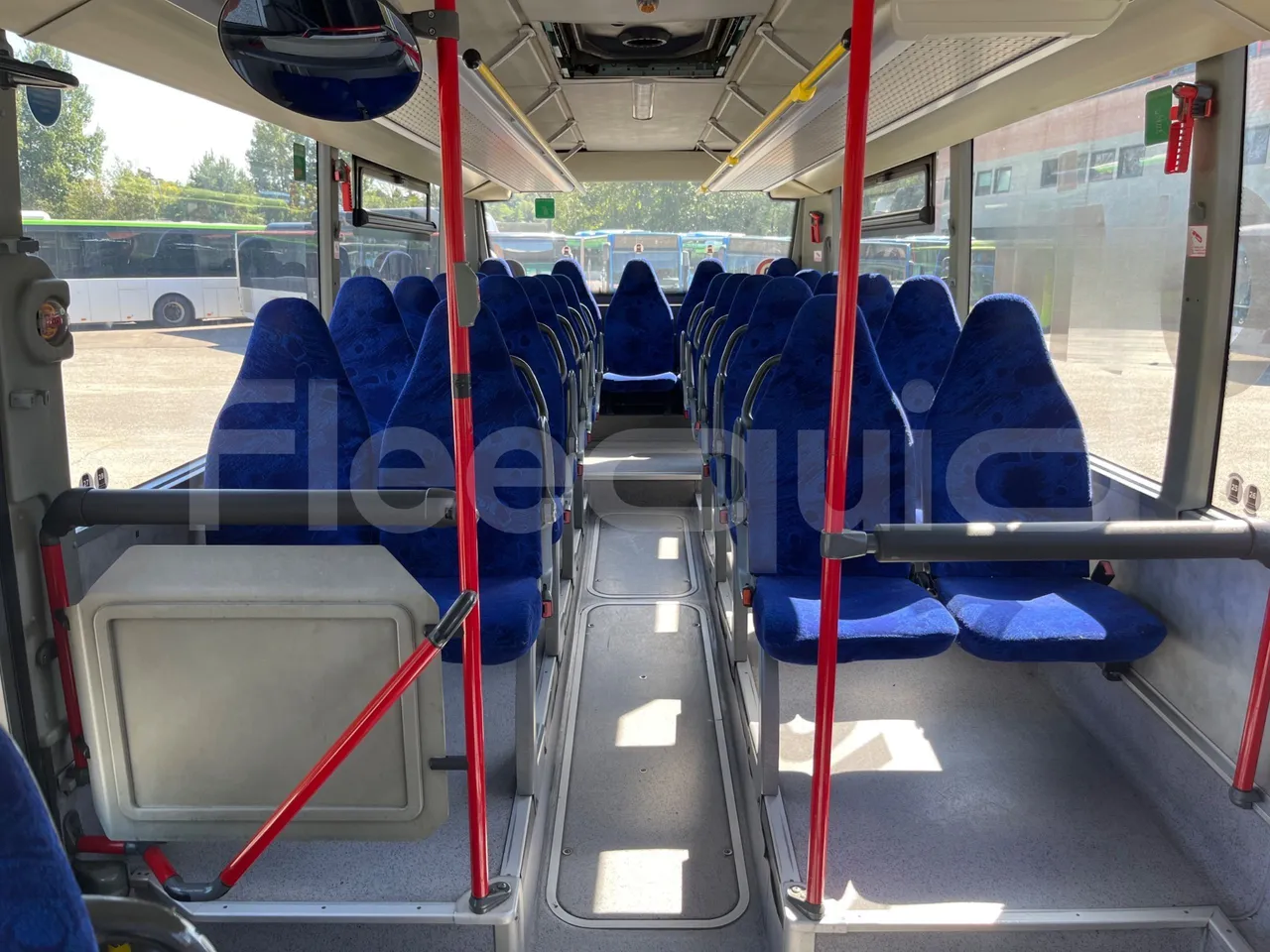 Mercedes-Benz Integro E5 4 - EUR5 - 220kW - 12.14m - reverse view middle aisle