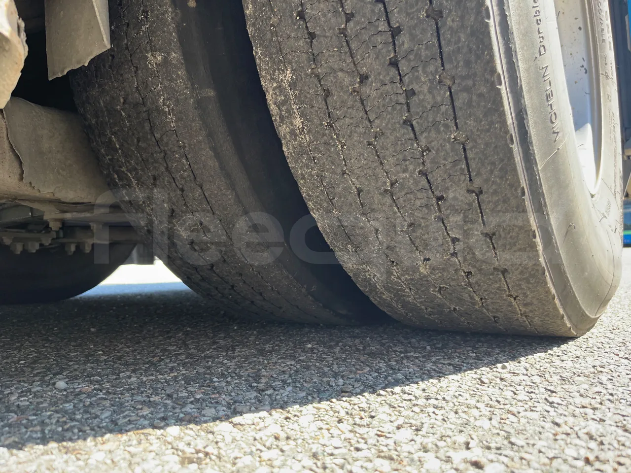 Mercedes-Benz Integro E5 4 - EUR5 - 220kW - 12.14m - tread condition second axle tires left