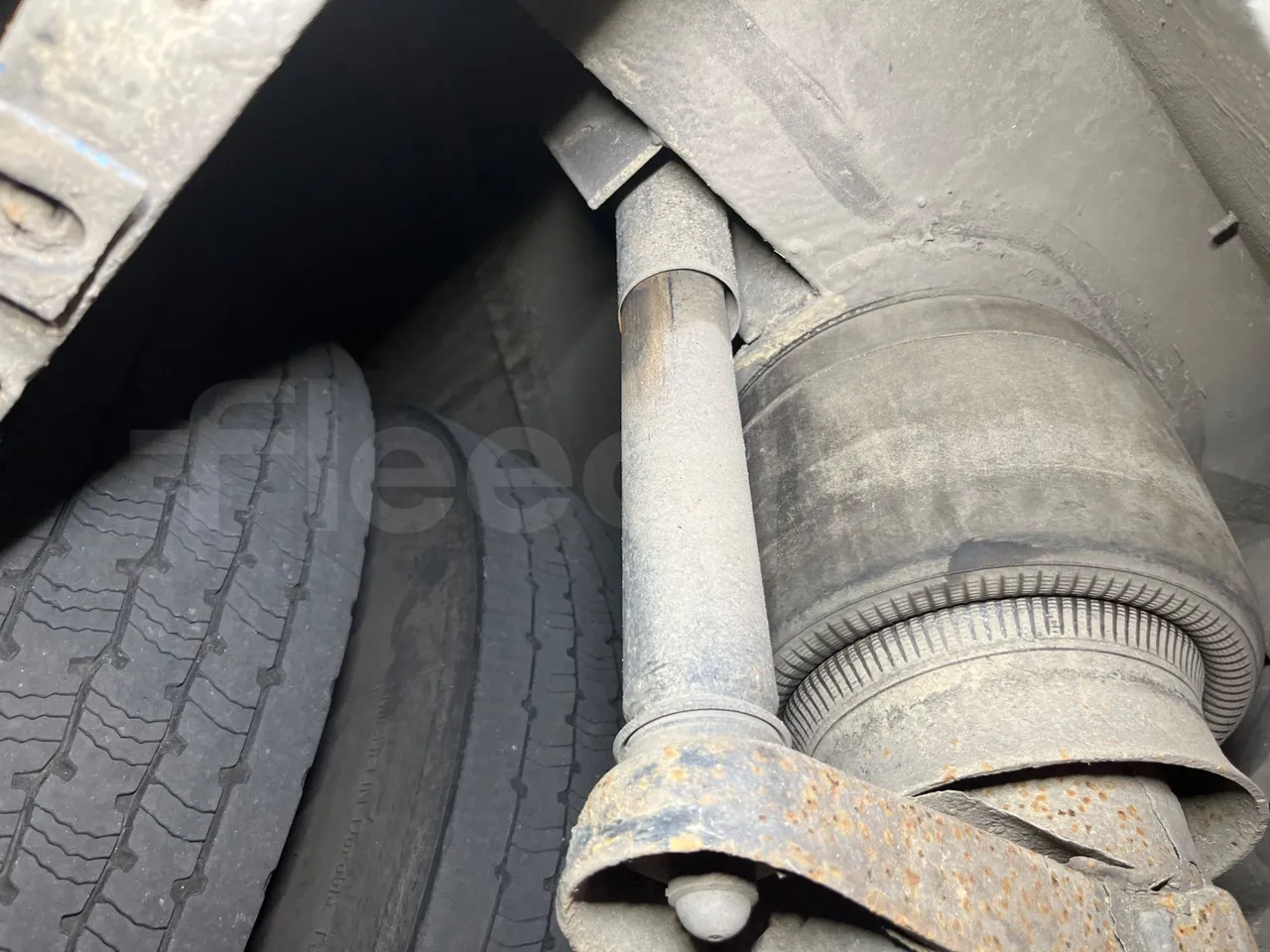 Mercedes-Benz Integro E5 4 - EUR5 - 220kW - 12.14m - axle 2 shock absorbers 1 right