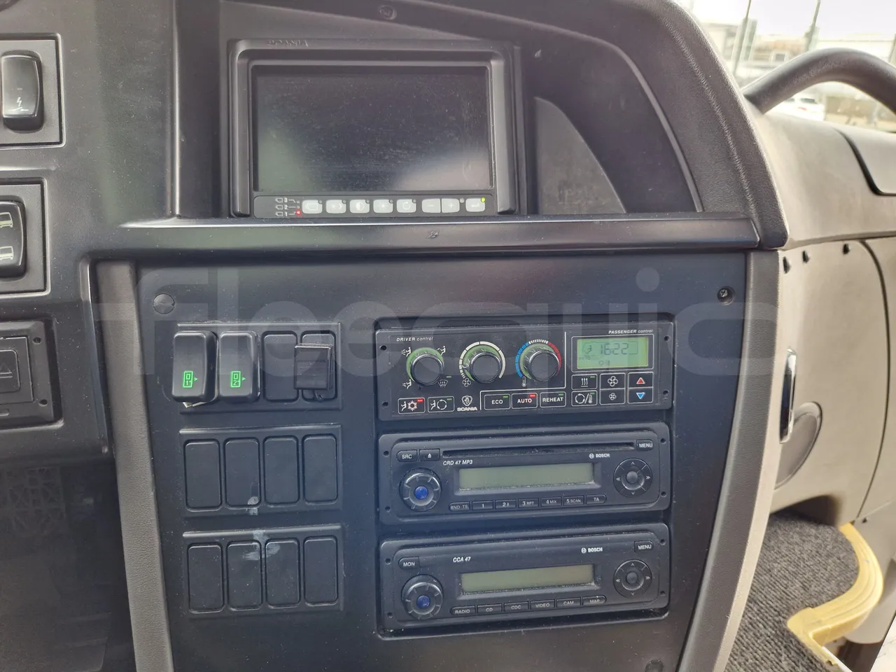 Scania Touring HD Touring HD/ Euro 6 - 302 Kw - 12,090 Mt - command unit indicators