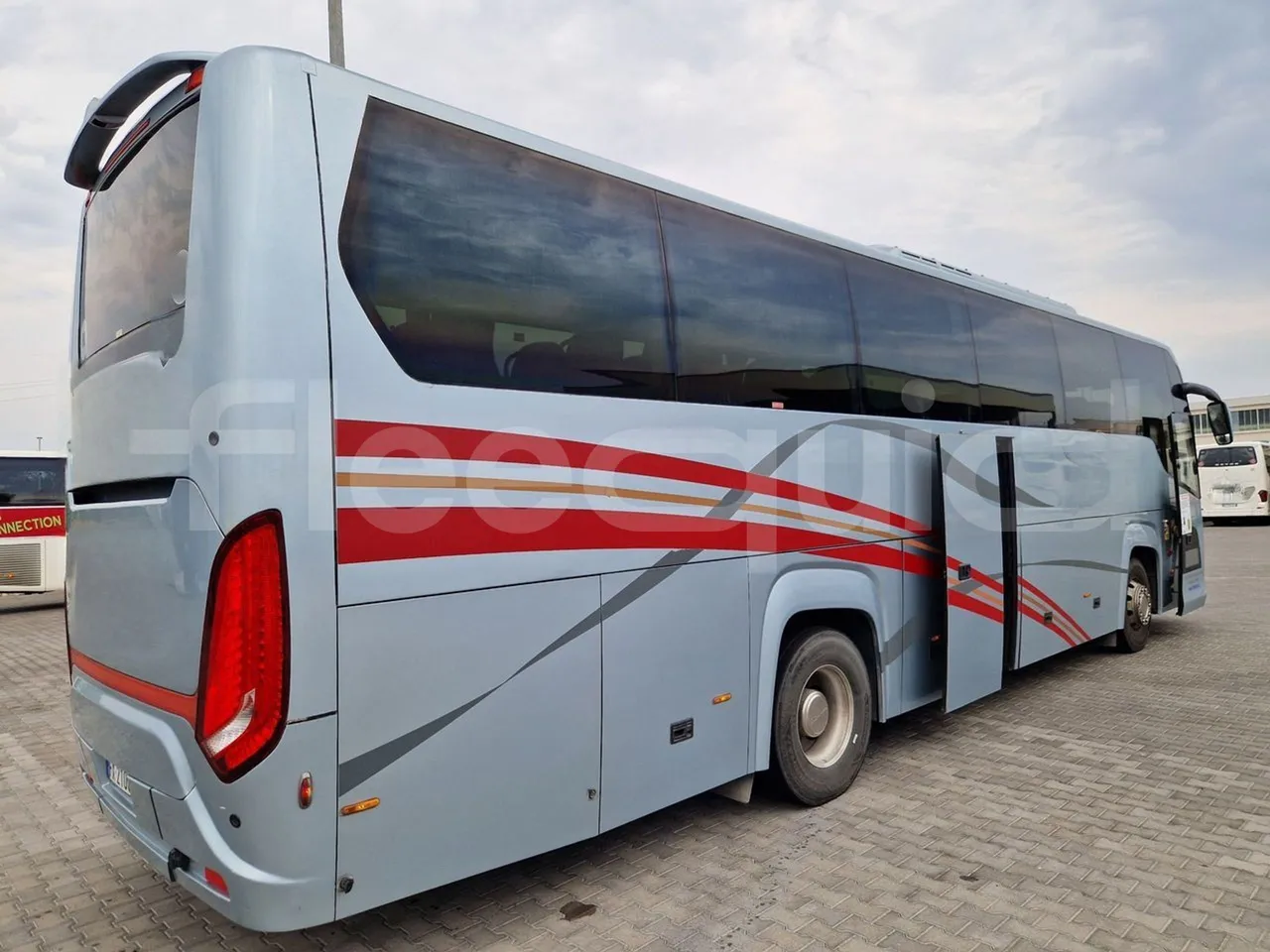 Scania Touring HD Touring HD/ Euro 6 - 302 Kw - 12,090 Mt - 3/4 right rear doors open