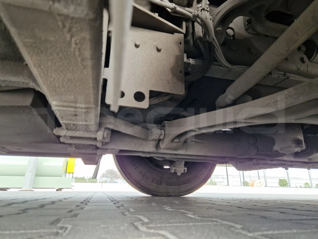 Scania Touring HD Touring HD/ Euro 6 - 302 Kw - 12,090 Mt - front axle left side