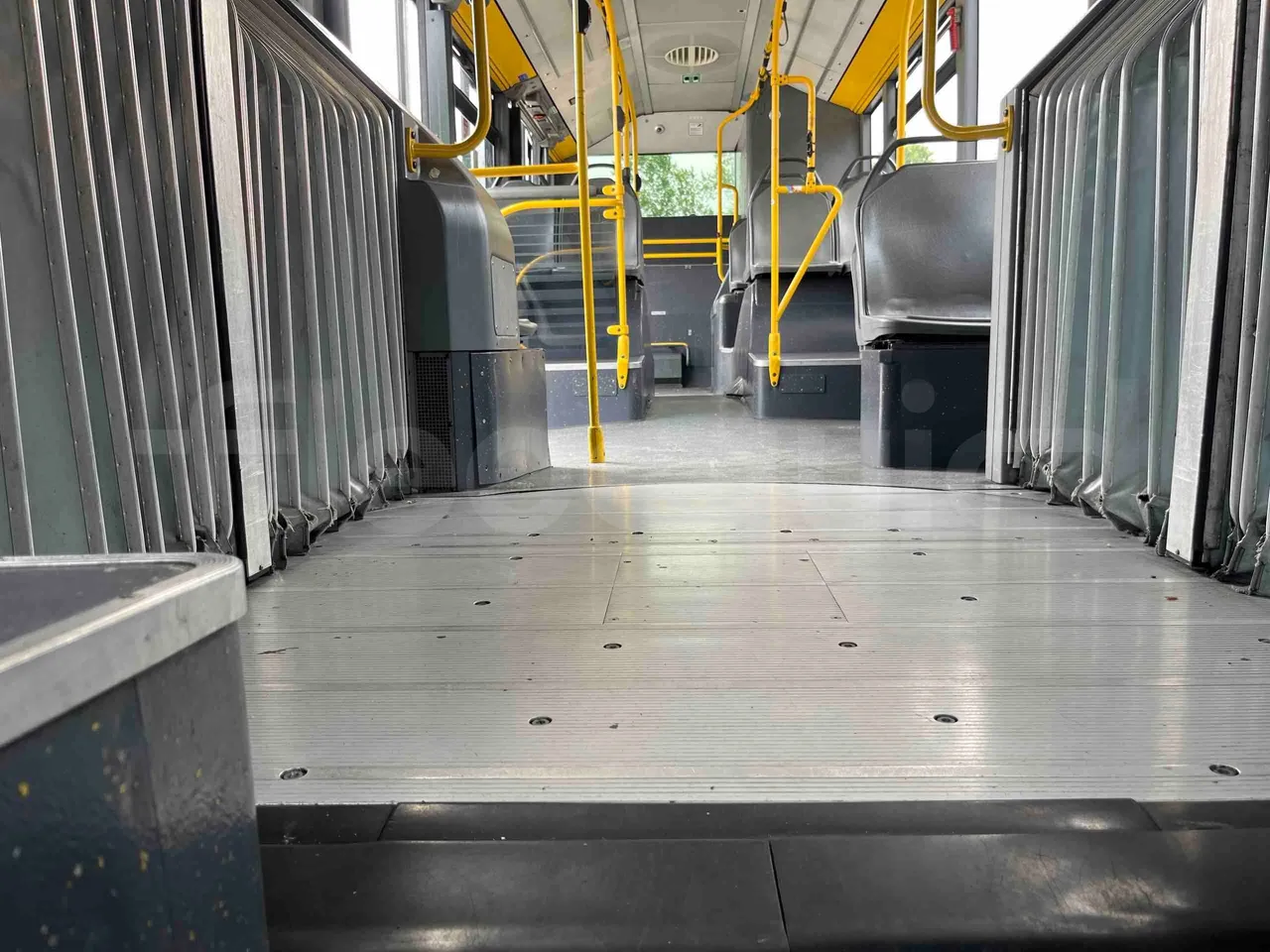 Mercedes-Benz Citaro G 0530 - Euro5 - 260kW - 17.940mt - jack and driver keys