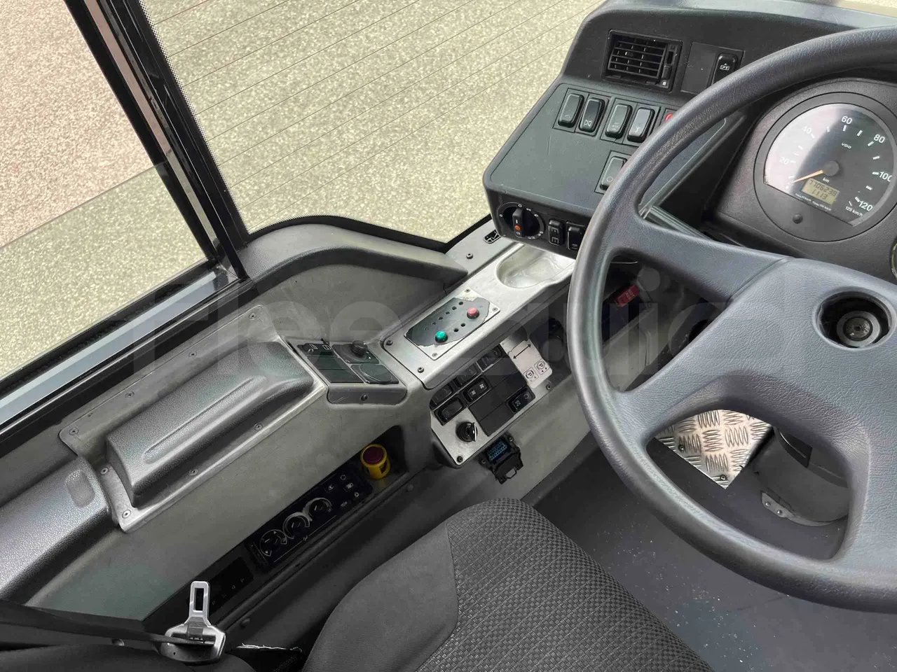 Mercedes-Benz Citaro G 0530 - Euro5 - 260kW - 17.940mt - radio accessories photo