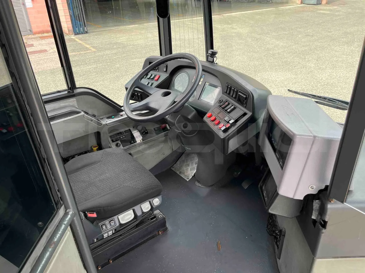 Mercedes-Benz Citaro G 0530 - Euro5 - 260kW - 17.940mt - buttons panels on