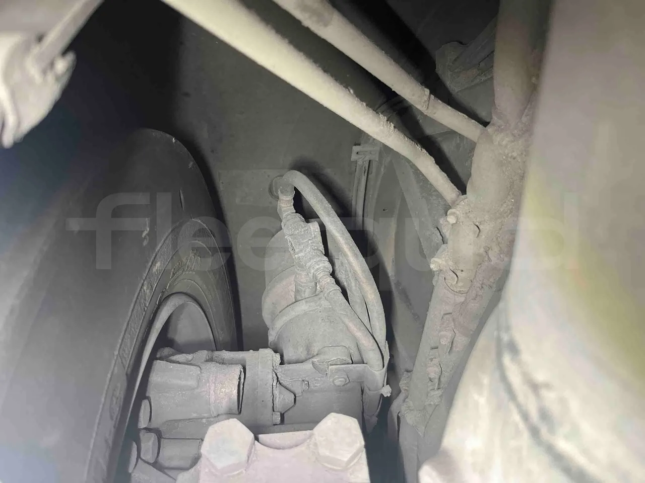 Mercedes-Benz Citaro G 0530 - Euro5 - 260kW - 17.940mt - axel 3 caliper brakes left