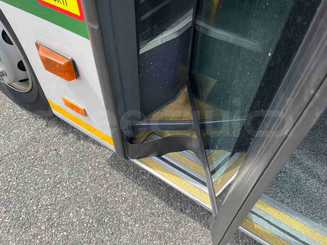 Mercedes-Benz Citaro G 0530 - Euro5 - 260kW - 17.940mt - door mechanism photo
