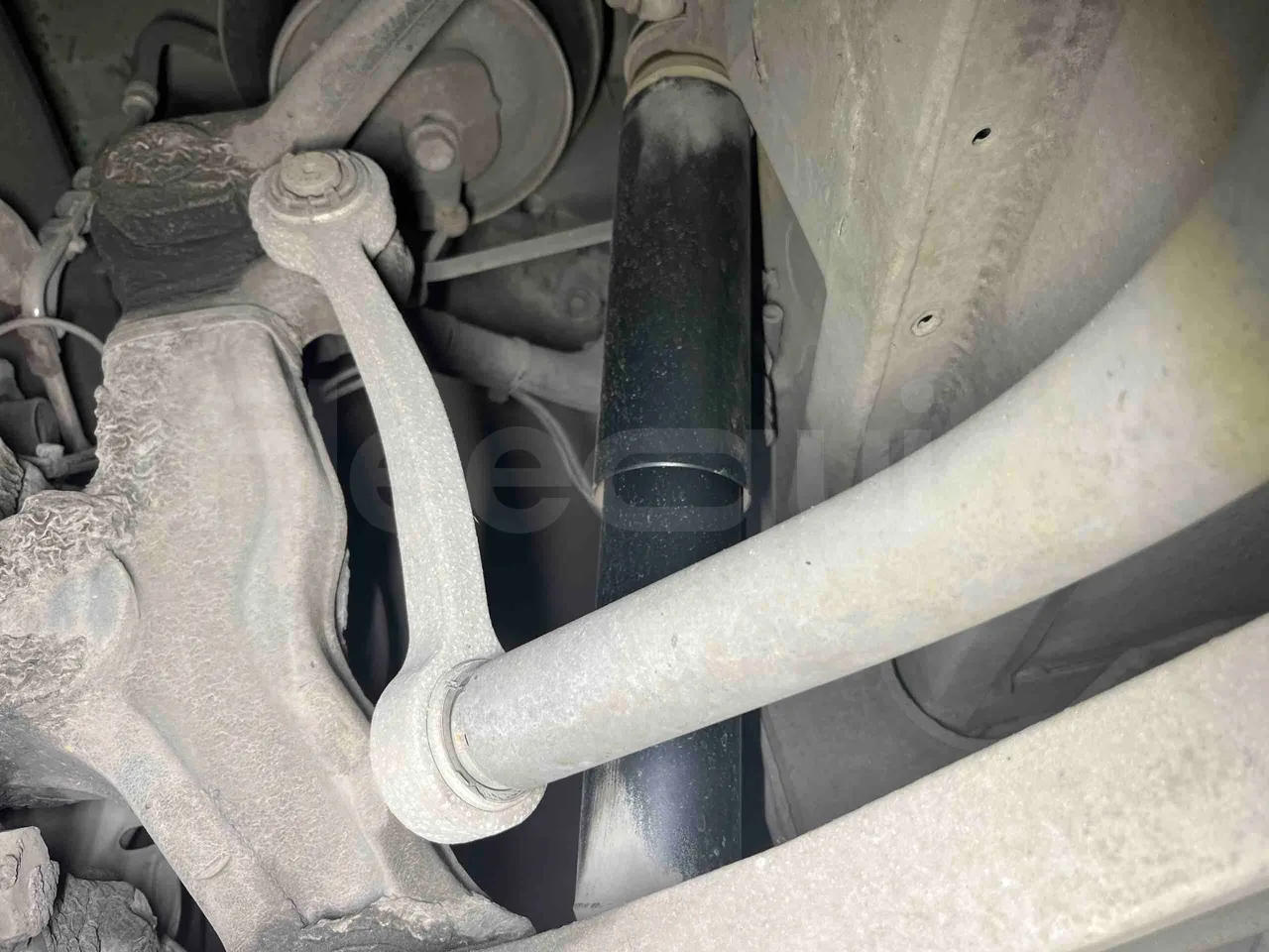 Mercedes-Benz Citaro G 0530 - Euro5 - 260kW - 17.940mt - front shock absorbers left