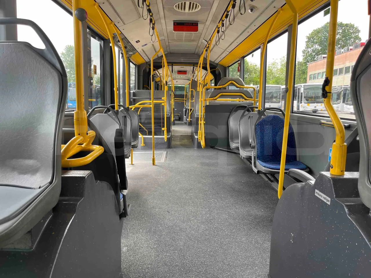 Mercedes-Benz Citaro G 0530 - Euro5 - 260kW - 17.940mt - handrails photo