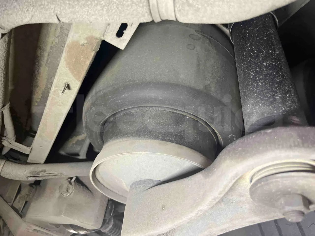 Mercedes-Benz Citaro G 0530 - Euro5 - 260kW - 17.940mt - axel 3 shock absorbers 2 left