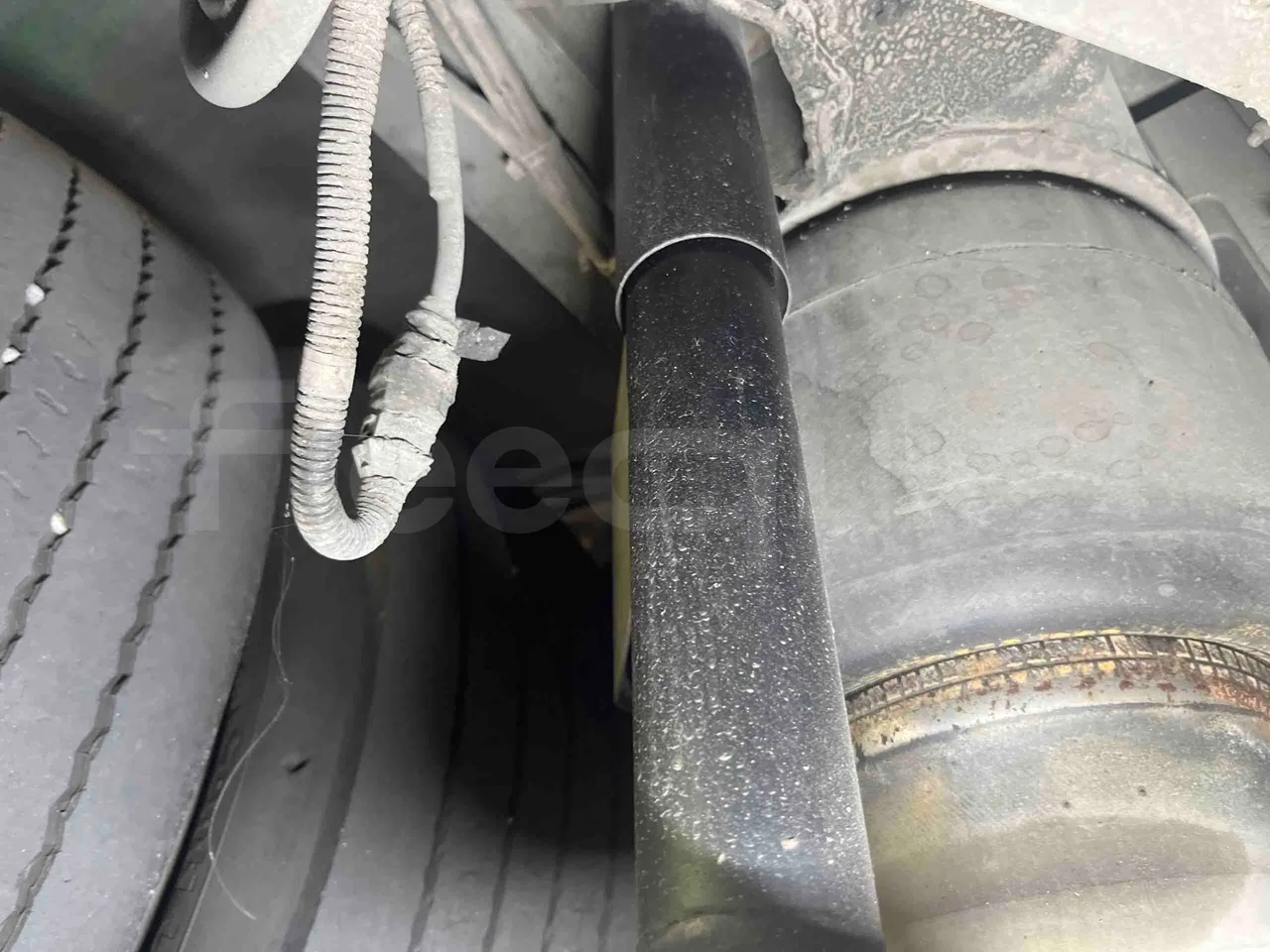 Mercedes-Benz Citaro G 0530 - Euro5 - 260kW - 17.940mt - axel 3 shock absorbers 1 right