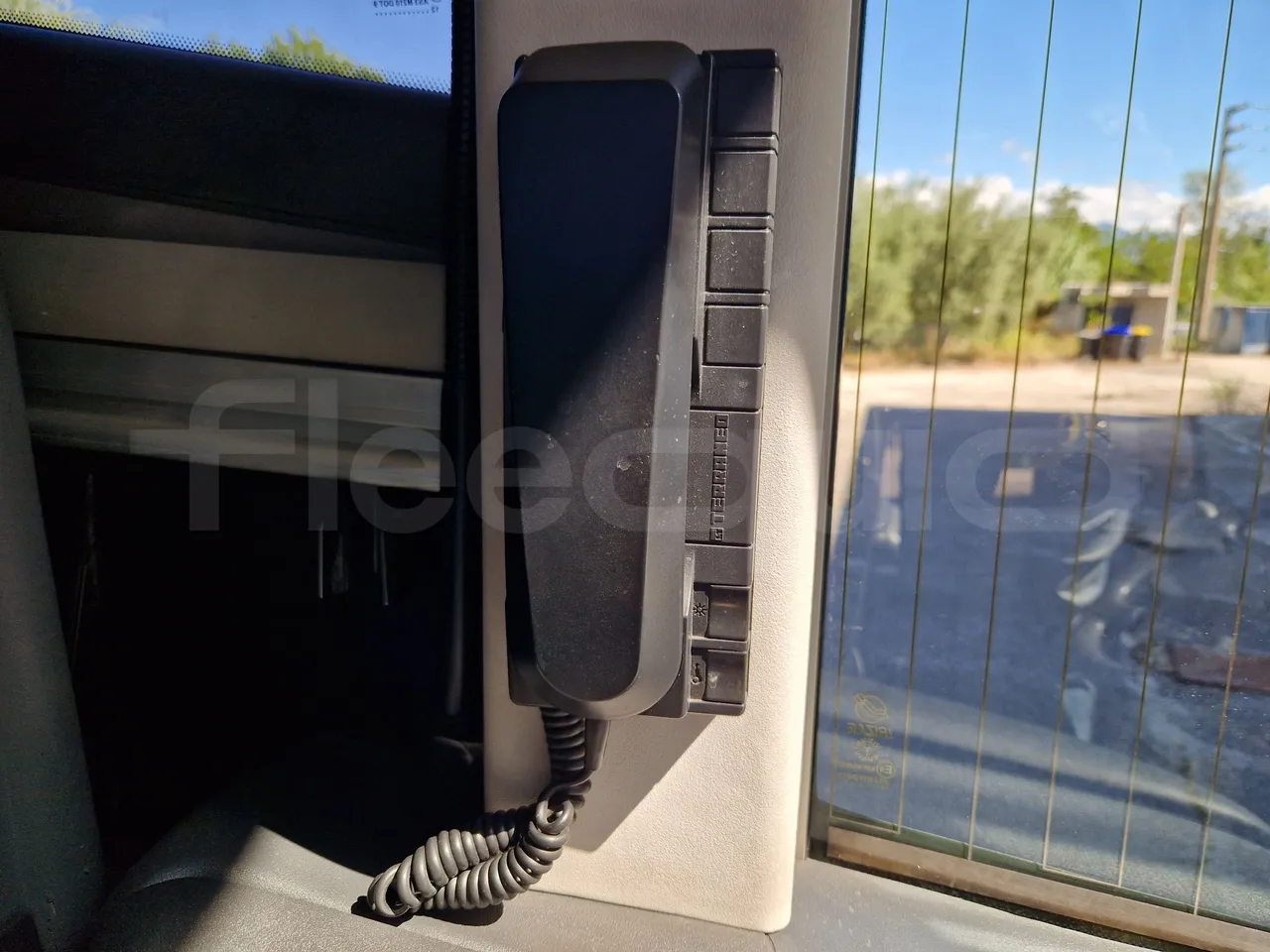 Irizar Scania K440 -EUR5 -324kW -12.92m - driver microphone accessories photo