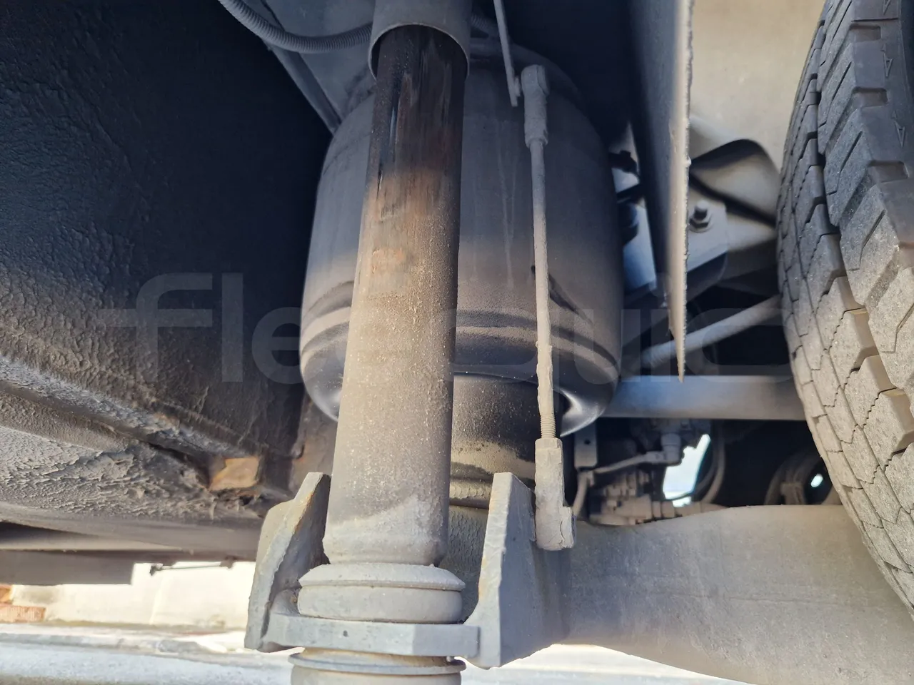 Irizar Scania K440 -EUR5 -324kW -12.92m - axel 2 air springs 1 left