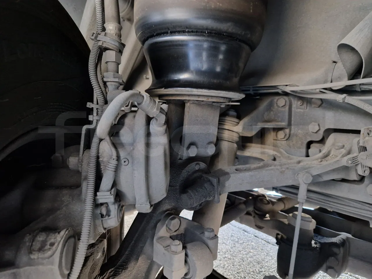 Irizar Scania K440 -EUR5 -324kW -12.92m - front brake calipers left