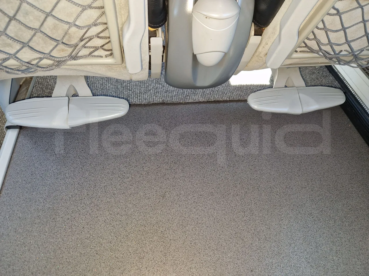 Irizar Scania K440 -EUR5 -324kW -12.92m - power outlets detail