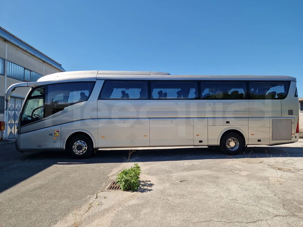 Irizar Scania K440 -EUR5 -324kW -12.92m - left side photo
