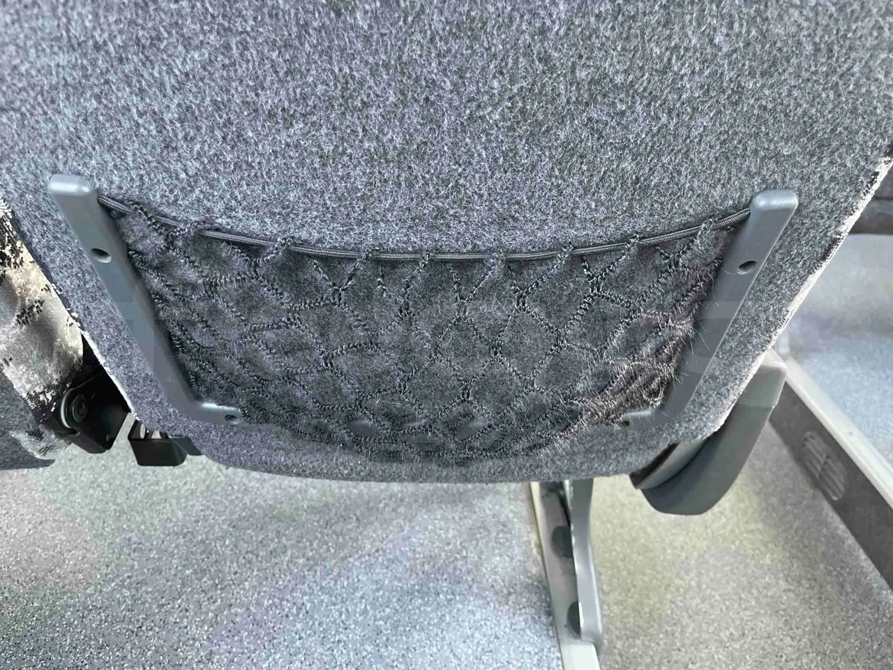 Setra S415 H - Euro 5 - 260 kW - 12.200 mt - mesh detail photo