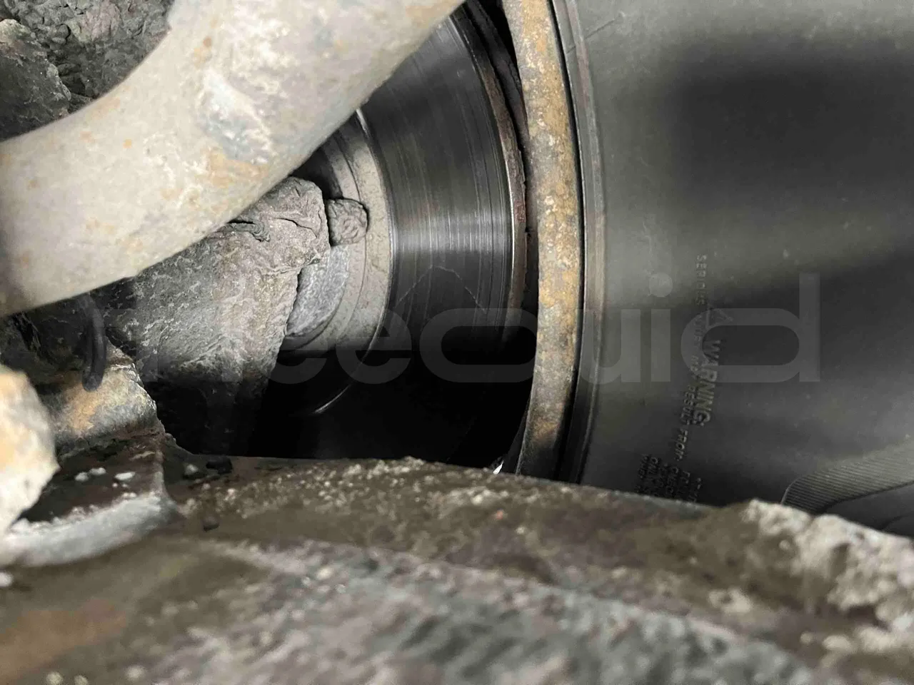 Setra S415 H - Euro 5 - 260 kW - 12.200 mt - axle 2 discs left