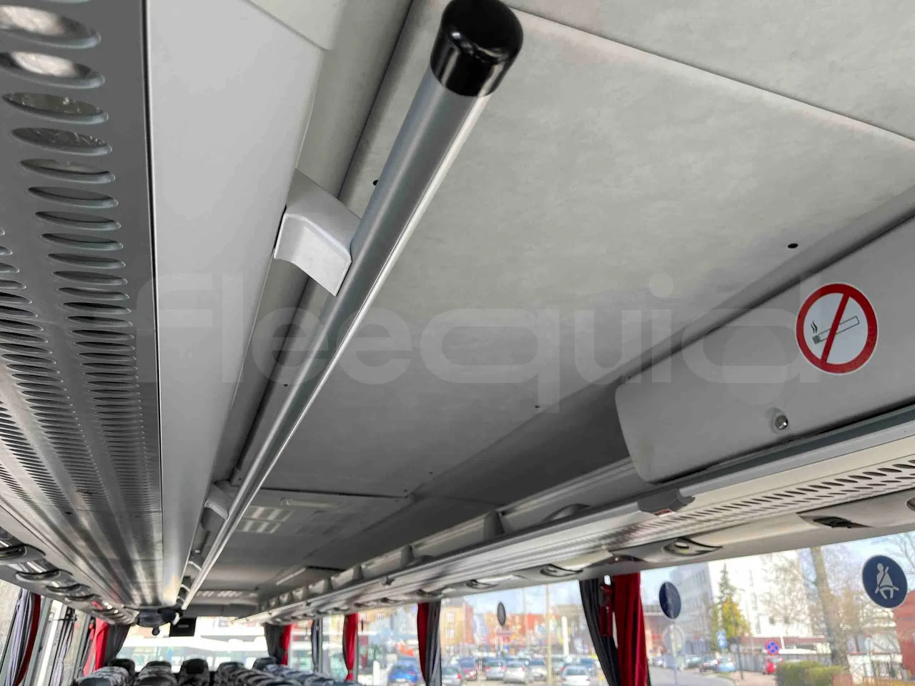 Setra S415 H - Euro 5 - 260 kW - 12.200 mt - handrails photo