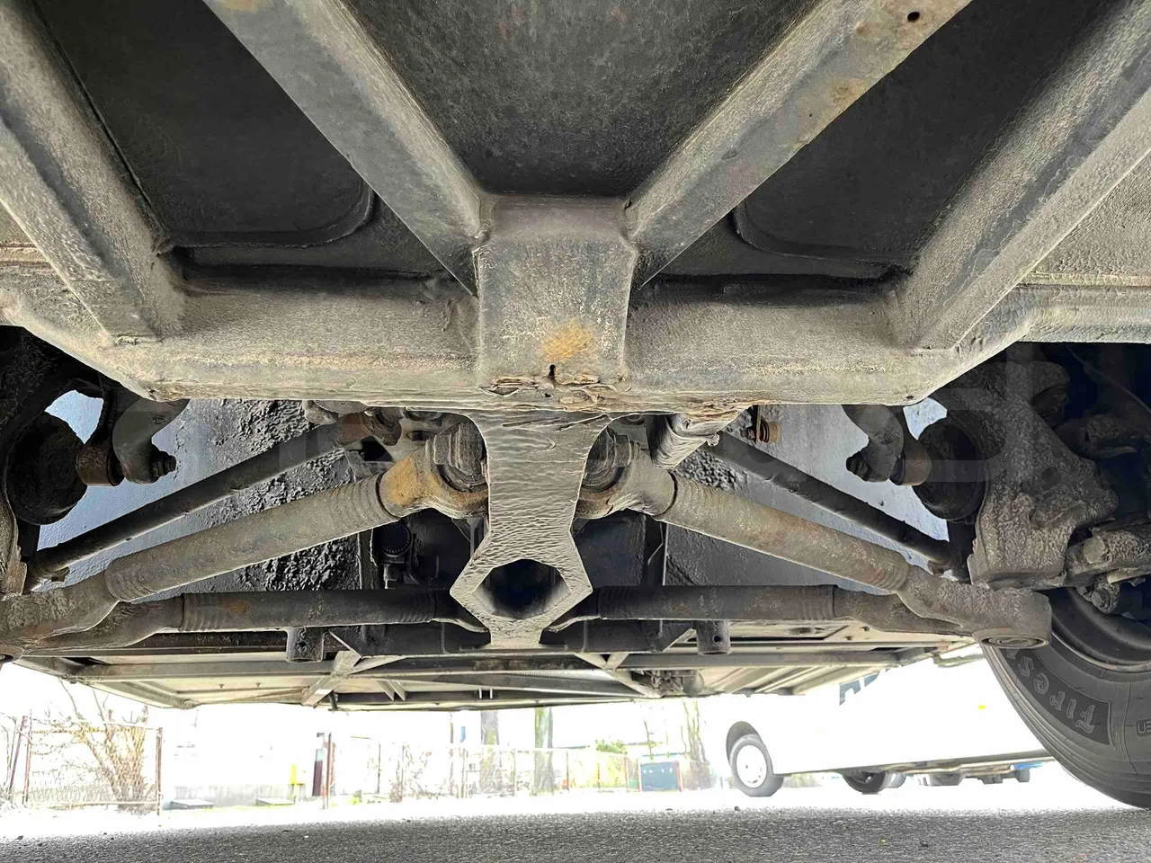 Setra S415 H - Euro 5 - 260 kW - 12.200 mt - front axle central