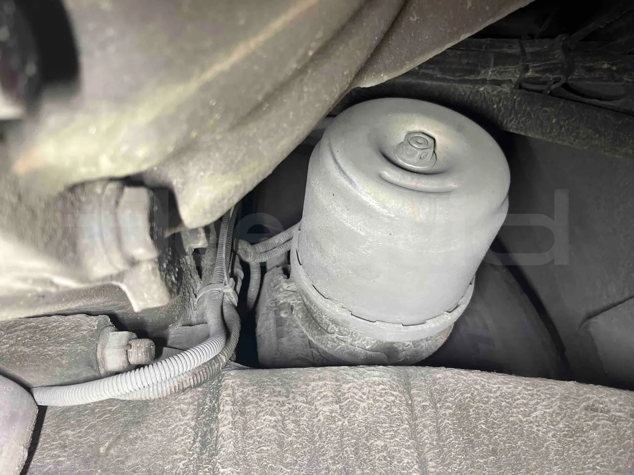 Mercedes-Benz Integro - axle 2 caliper brakes right