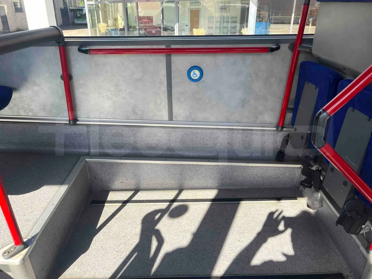 Mercedes-Benz Integro - disabled area photo