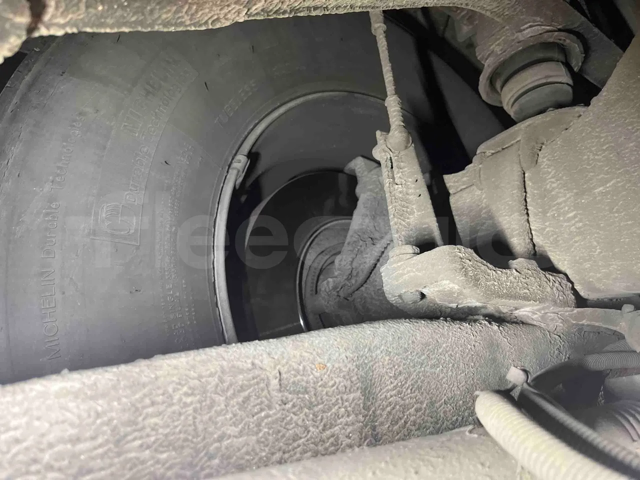 Mercedes-Benz Integro - axle 2 discs right